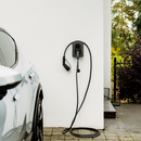 Zaptec Ladekabel an einer Zaptec Go 2 Wallbox | Einfach E-Auto Shop