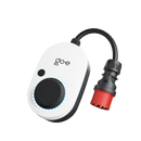 Leicht seitliche Ansicht der mobilen Wallbox go-e Gemini flex 22kw (CH-04-22-01)